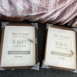 Walnut 8x10 Brown Picture Frame - Set of 2 (Brown)